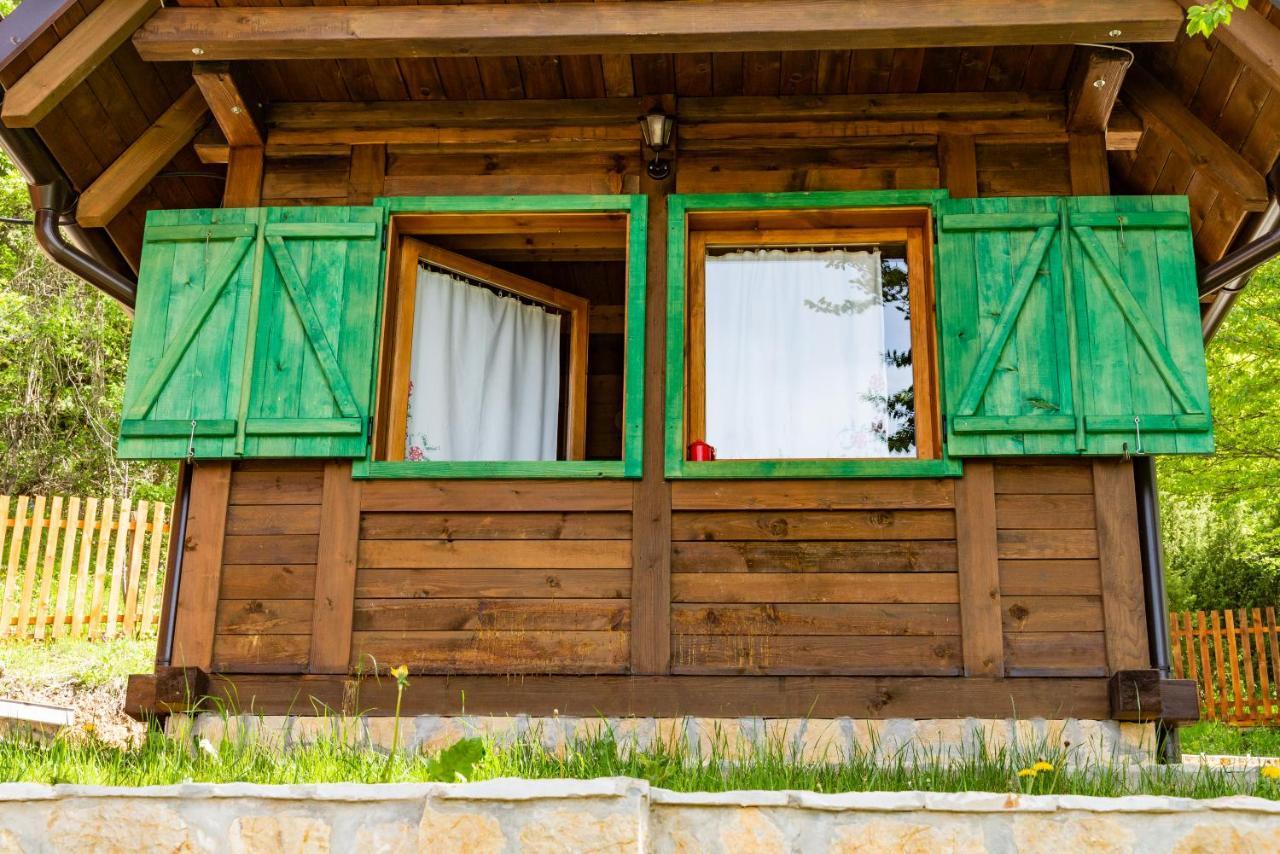 Drvene Kuce Suska - Wooden Houses Suska Zaovine ภายนอก รูปภาพ