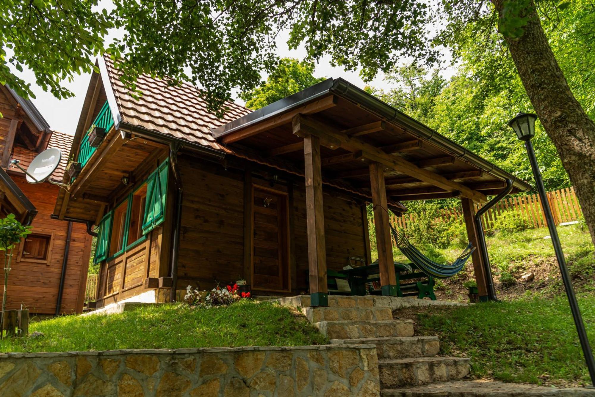 Drvene Kuce Suska - Wooden Houses Suska Zaovine ภายนอก รูปภาพ
